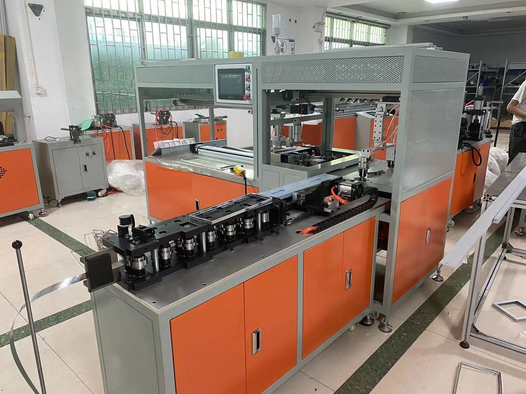 T17 Machine de formage de cadre interne à filtre de poche de gestion sans pilote 220V 5,5 kW